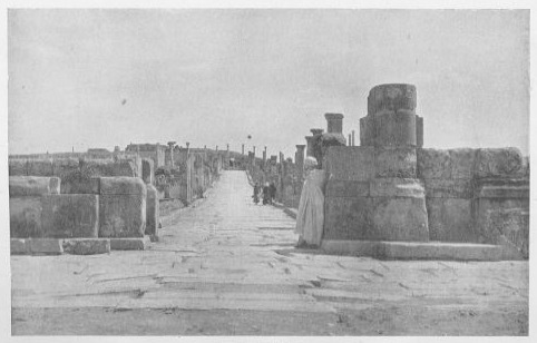 STREETS IN TIMGAD