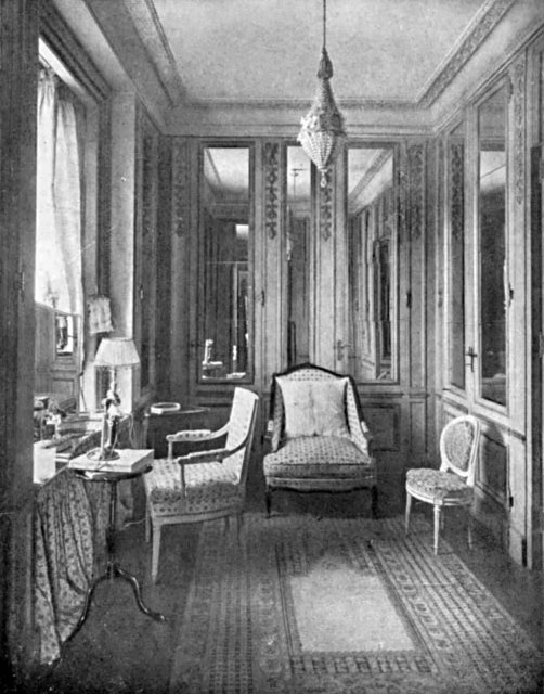 MISS MORGAN'S LOUIS XVI. DRESSING-ROOM