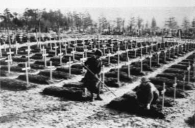 WAAC GARDENERS WORK IN CEMETERY