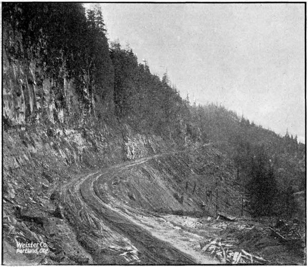 HEAVY GRADING ON RUTHTON HILL IN HOOD RIVER COUNTY. CONSTRUCTED IN 1917 AND 1918