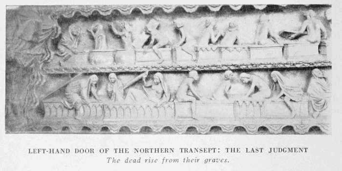 LEFT-HAND DOOR OF THE NORTHERN TRANSEPT: THE LAST JUDGMENT The dead rise from their graves.