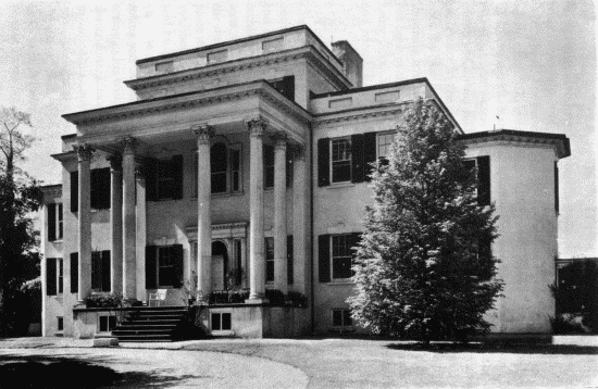 Oatlands. Built by George Carter from 1800 to 1802. Now the home of Mrs. W. C. Eustis.