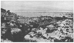 An American first aid station in the trenches in France (© Committee on Public Information)