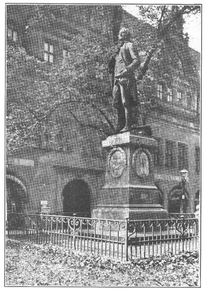 STATUE OF GOETHE IN LEIPZIG