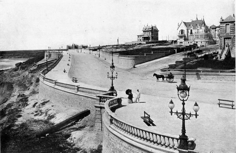 THE ESPLANADE, MAR DEL PLATA.