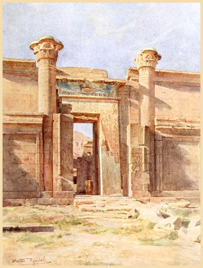 LES PYLONES DES PTOLÉMÉES, MEDINET-HABU