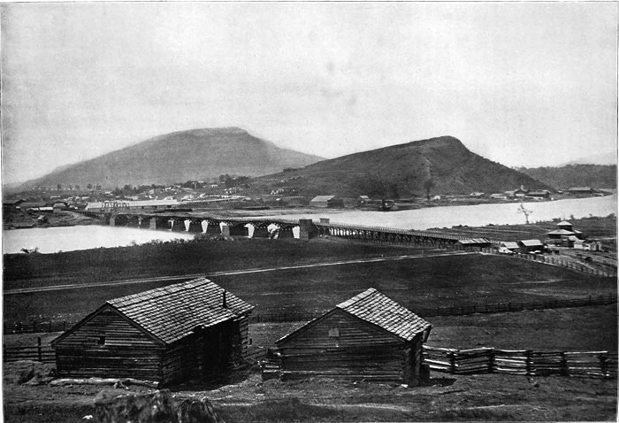 BRIDGE ACROSS TENNESSEE RIVER