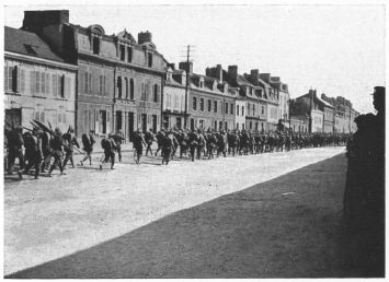 GERMAN FOOT-SOLDIERS ENTERING AMIENS.