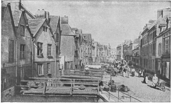 THE RUE DU DON ON MARKET-DAY.