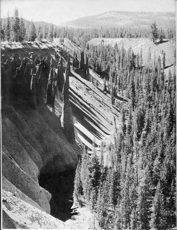 Grant photo PINNACLE FORMATIONS IN WHEELER CREEK CANYON