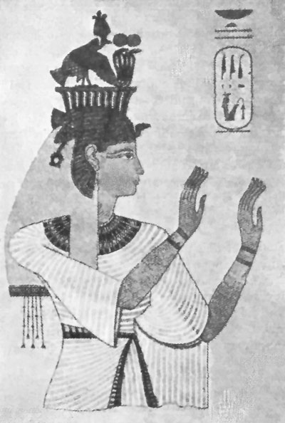 FIG. 2.—PORTRAIT OF QUEEN TAIA.

(FROM PERROT AND CHIPIEZ.)